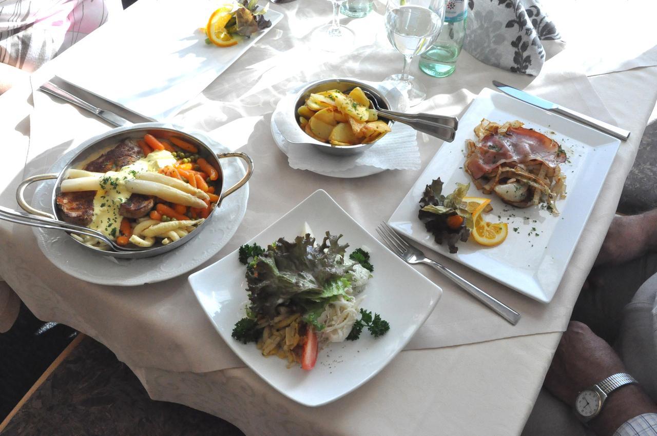 Hotel Eifelperle Laubach  Bagian luar foto